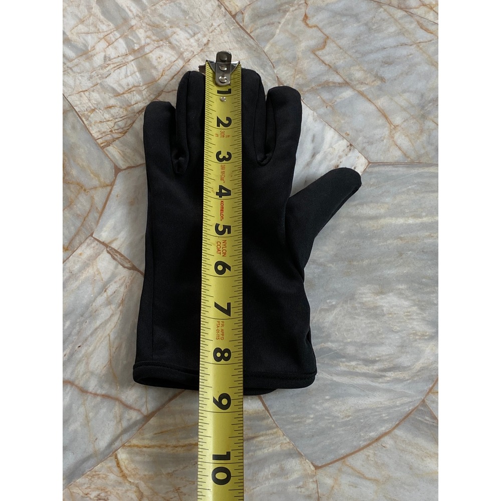 NuMe Heat Resistant Hair Styling Gloves Black Adjustable Wrist One Pair